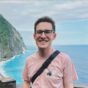 Meet your Posher, Zack